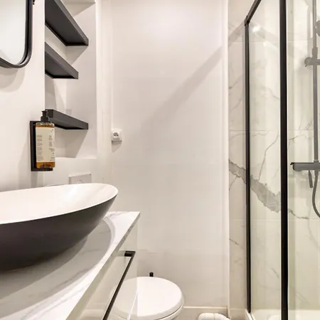 Alexandra Joli Centre * 鲁昂